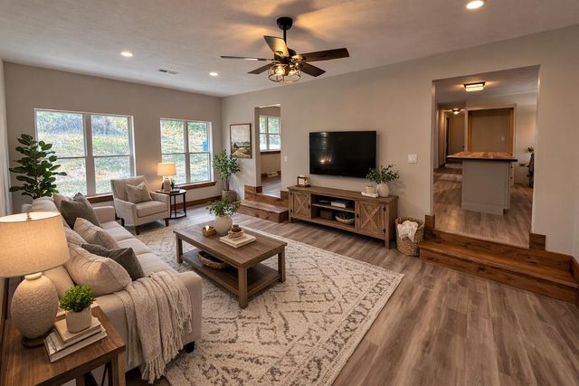 2174 Stone Ridge Drive, Mountain Grove, MO 65711