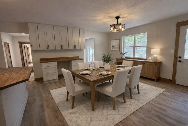 2174 Stone Ridge Drive, Mountain Grove, MO 65711