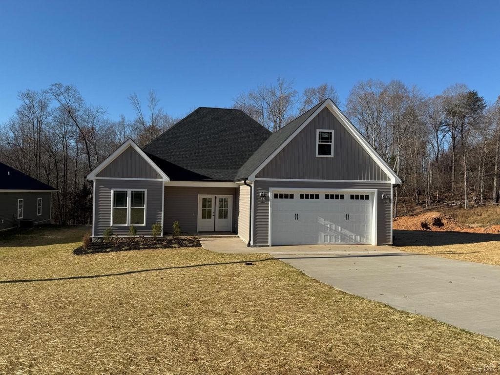 Image 1 of property listing at 182 Hickory Cove Lane, Moneta, VA 24121