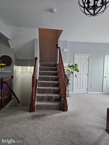 64 MILESTONE CT, Chambersburg, PA 17201