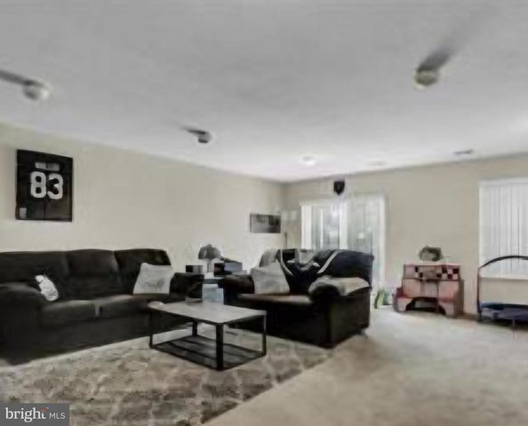 64 MILESTONE CT, Chambersburg, PA 17201