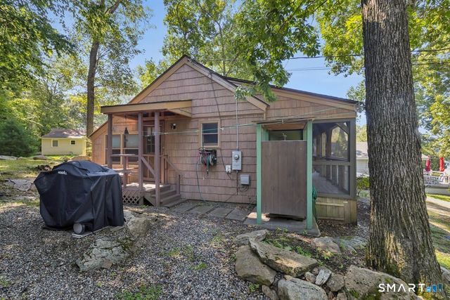 113 Deepwood Drive, Lebanon, CT 06249