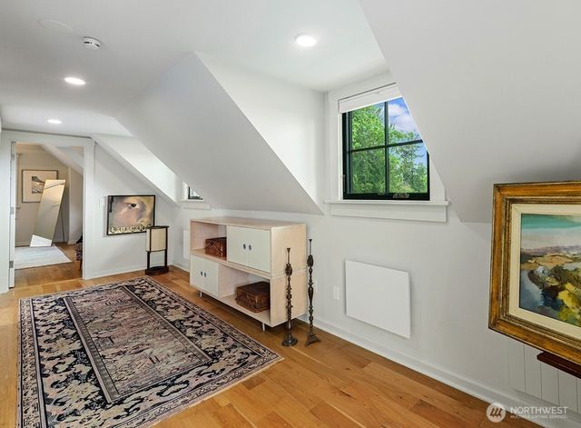 7541 Seward Park Avenue S, Seattle, WA 98118