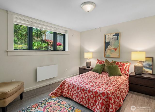 7541 Seward Park Avenue S, Seattle, WA 98118
