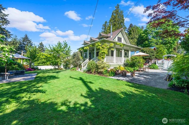 7541 Seward Park Avenue S, Seattle, WA 98118
