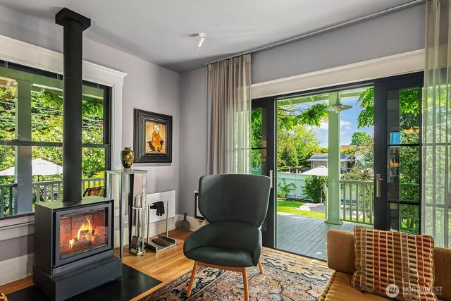 7541 Seward Park Avenue S, Seattle, WA 98118