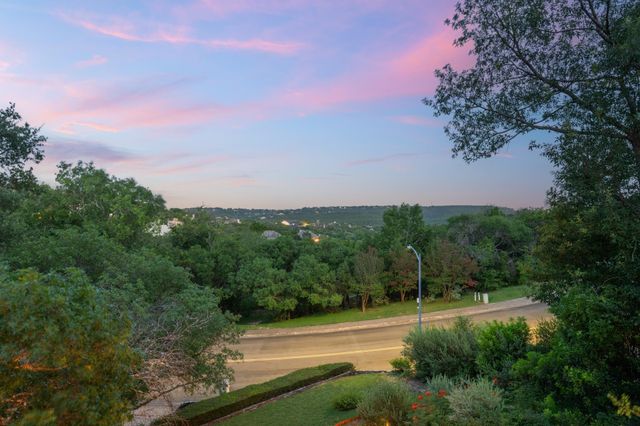 6004 Mount Bonnell RD, Austin, TX 78731