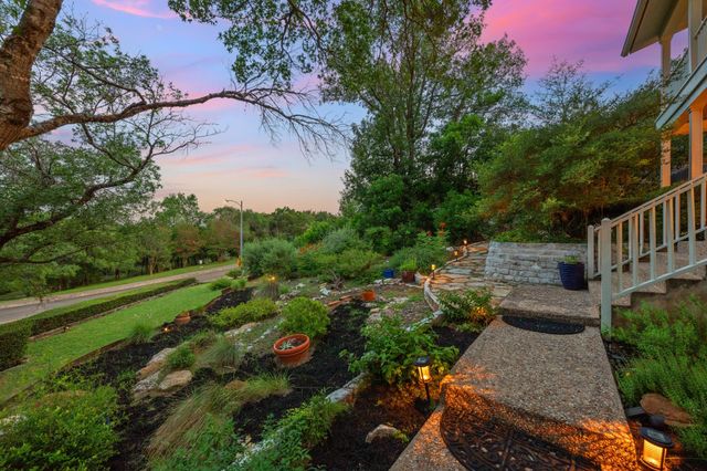6004 Mount Bonnell RD, Austin, TX 78731