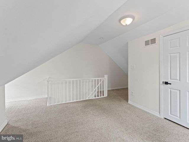 407 W ABBOTTSFORD AVE, Philadelphia, PA 19144