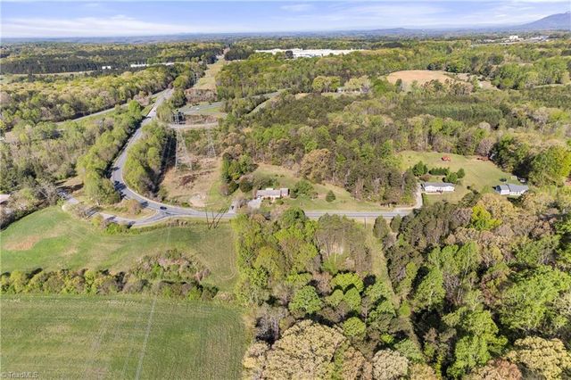 9410 Moore Road, Tobaccoville, NC 27050