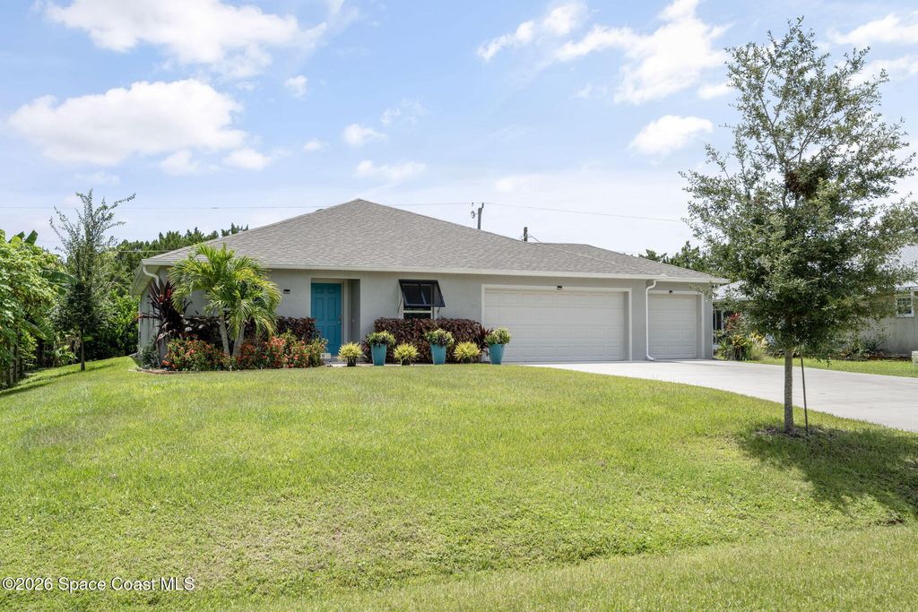 1119 Blossom Drive, Sebastian, FL 32958