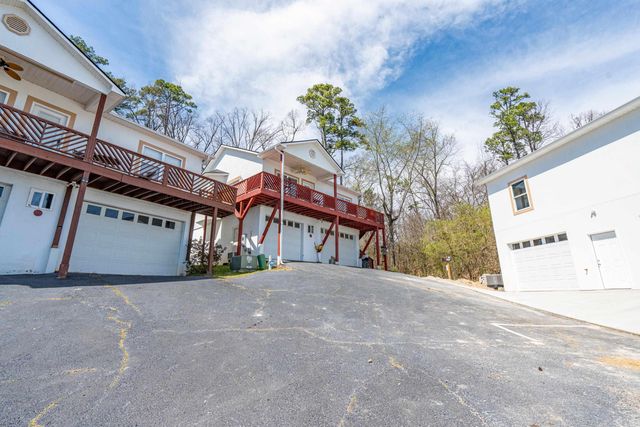 208 Aberina Street H, Hot Springs, AR 71913