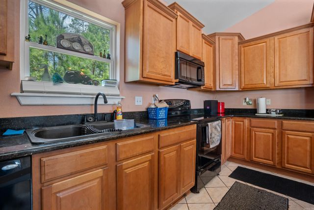 208 Aberina Street H, Hot Springs, AR 71913