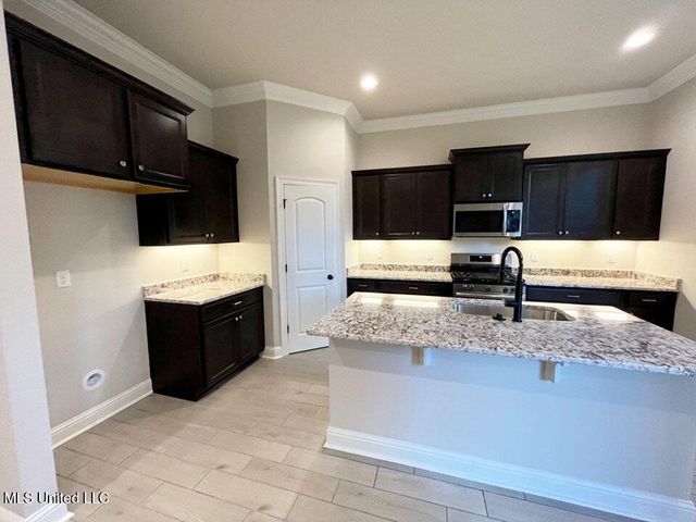 12168 Parc Aux Chenes, Gulfport, MS 39503
