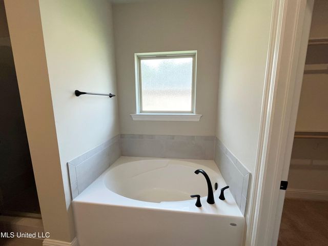 12168 Parc Aux Chenes, Gulfport, MS 39503