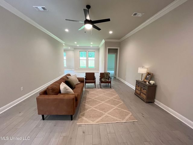 12168 Parc Aux Chenes, Gulfport, MS 39503