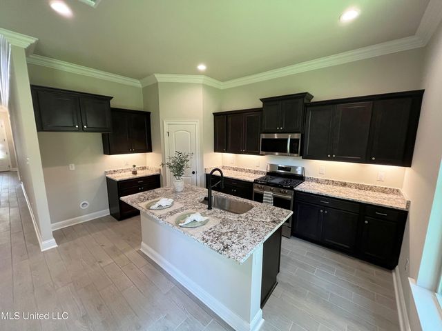 12168 Parc Aux Chenes, Gulfport, MS 39503