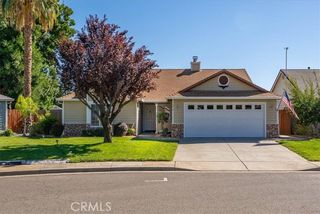 216 Aspen Way, Red Bluff, CA 96080