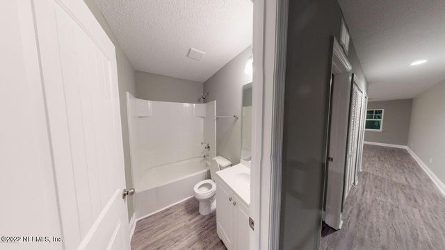 2222 THOMAS Court, Jacksonville, FL 32207