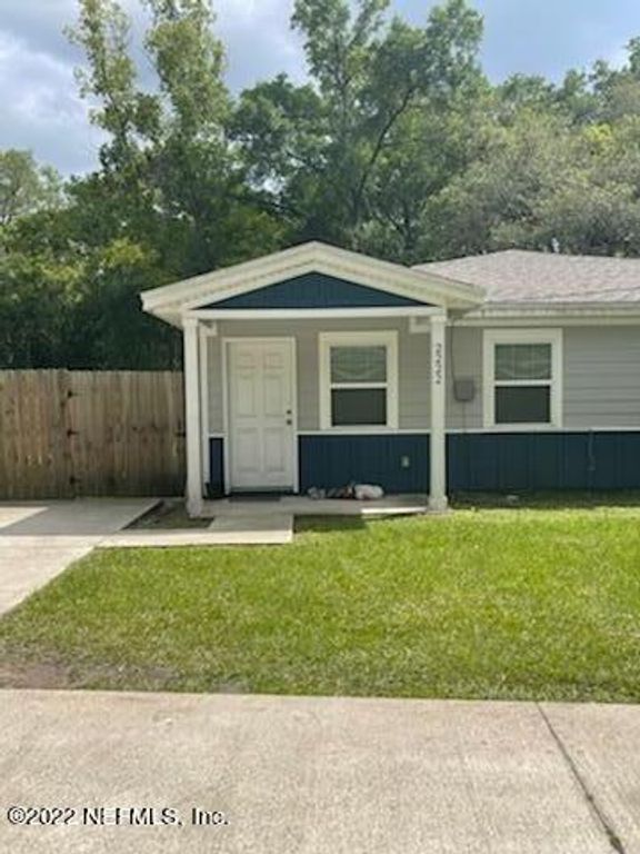 2222 THOMAS Court, Jacksonville, FL 32207