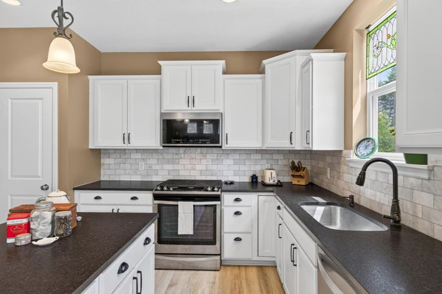 11175 Black Oaks Court N, Dayton, MN 55369