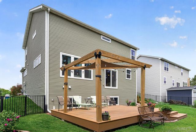 11175 Black Oaks Court N, Dayton, MN 55369