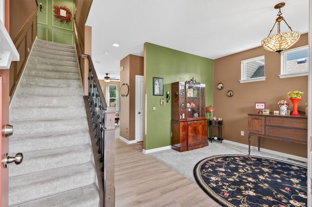 11175 Black Oaks Court N, Dayton, MN 55369