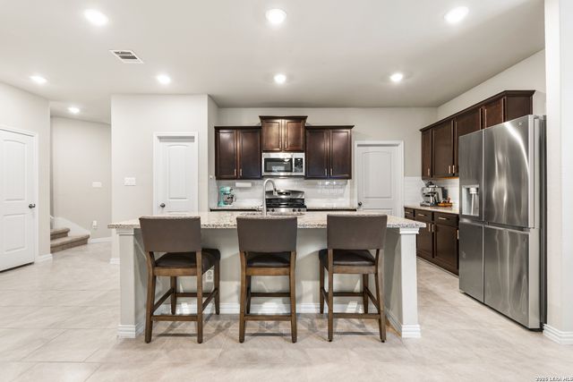 22410 Akin Nook, San Antonio, TX 78261