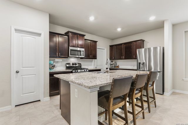 22410 Akin Nook, San Antonio, TX 78261