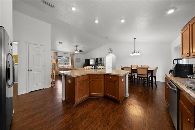 15675 SE 89TH TERRACE, Summerfield, FL 34491