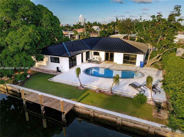 5561 NE 28th Ave, Fort Lauderdale, FL 33308