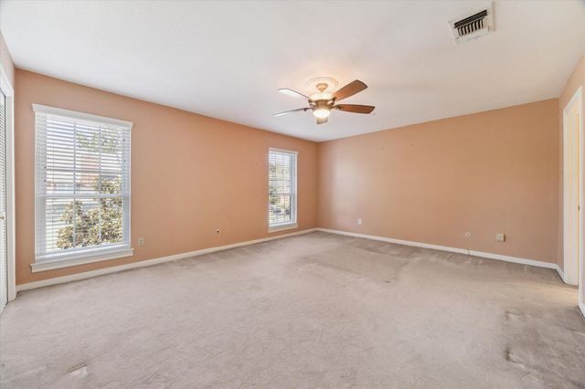 1024 Augusta Drive 1024, Houston, TX 77057