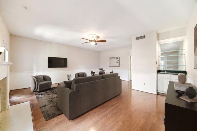 1024 Augusta Drive 1024, Houston, TX 77057