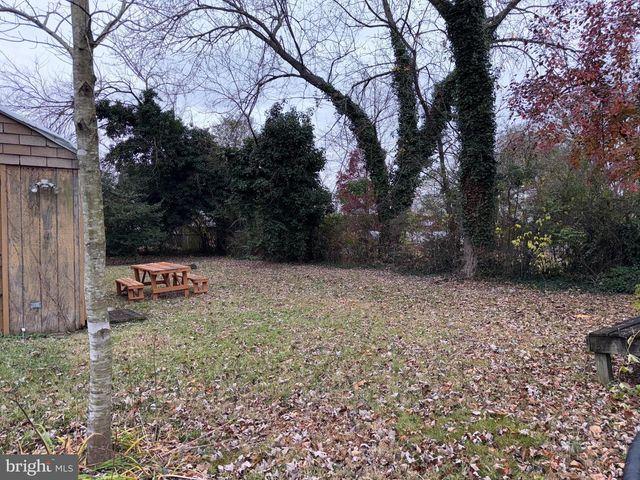 4803 SOMERSET RD, Riverdale, MD 20737