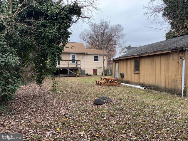 4803 SOMERSET RD, Riverdale, MD 20737