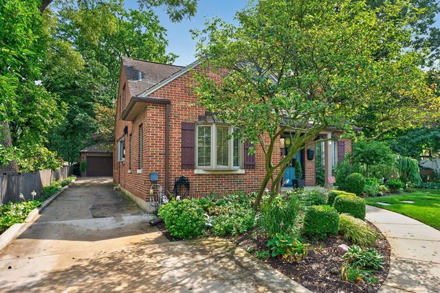 311 N Gardiner Avenue, Rockford, IL 61107