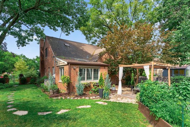 311 N Gardiner Avenue, Rockford, IL 61107