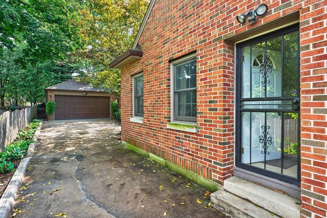 311 N Gardiner Avenue, Rockford, IL 61107