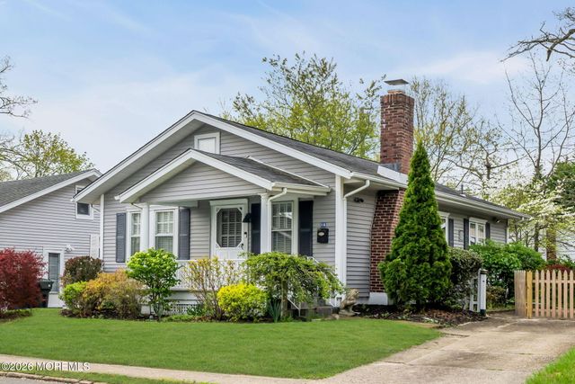 16 Wardell Place, Ocean Twp, NJ 07712