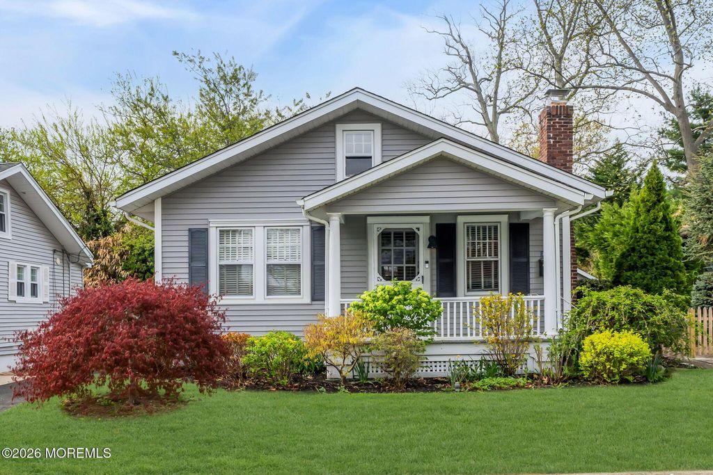 16 Wardell Place, Ocean Twp, NJ 07712