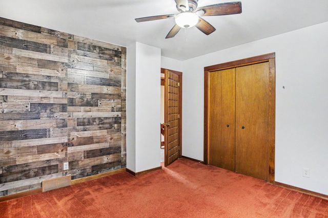 540 Roundtree Drive NE, Ada, MI 49301