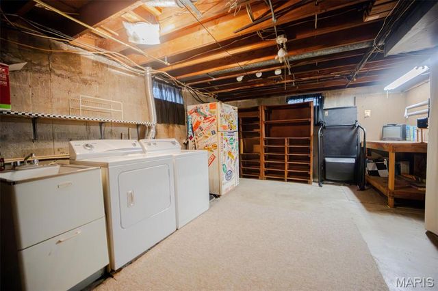 1104 State Street, Collinsville, IL 62234