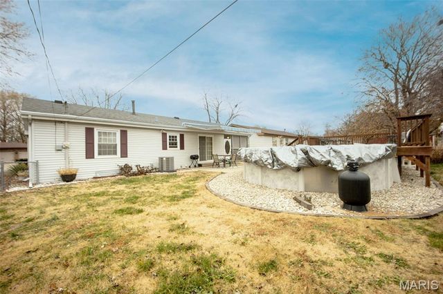 1104 State Street, Collinsville, IL 62234