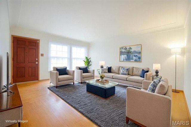 1104 State Street, Collinsville, IL 62234