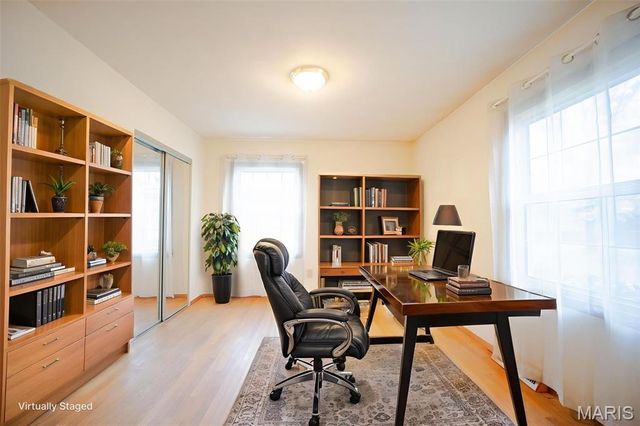 1104 State Street, Collinsville, IL 62234