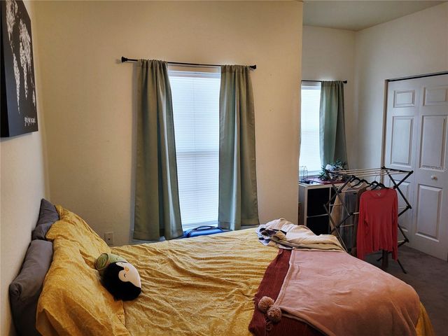 4961 NW 43RD AVENUE 107, Gainesville, FL 32606