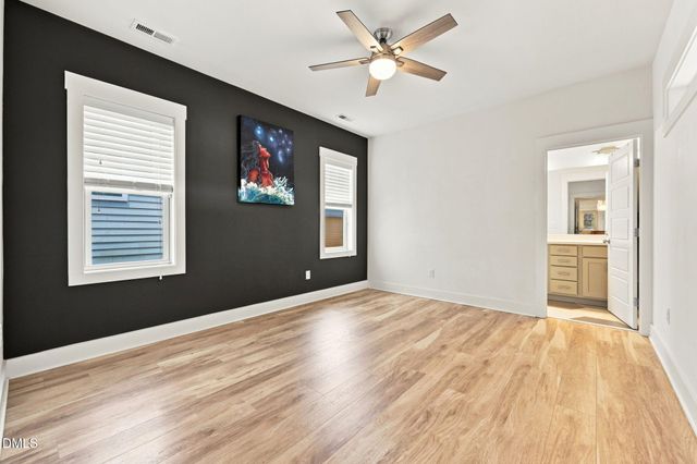 47 Hawk Point Road, Chapel Hill, NC 27516