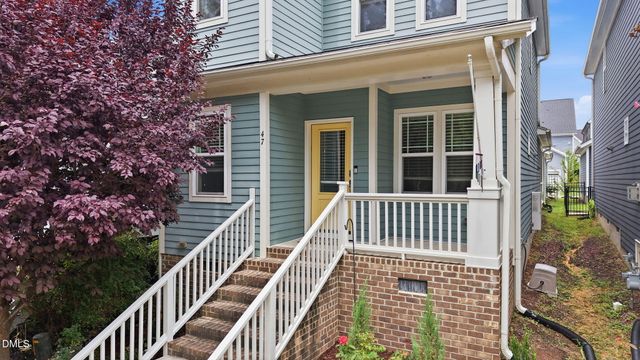 47 Hawk Point Road, Chapel Hill, NC 27516