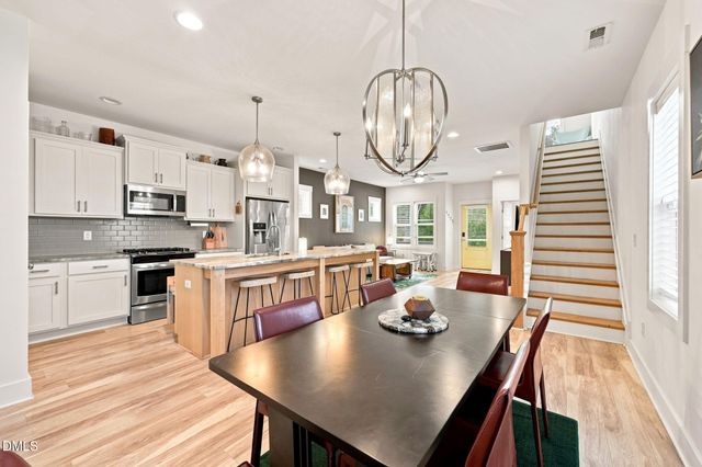47 Hawk Point Road, Chapel Hill, NC 27516