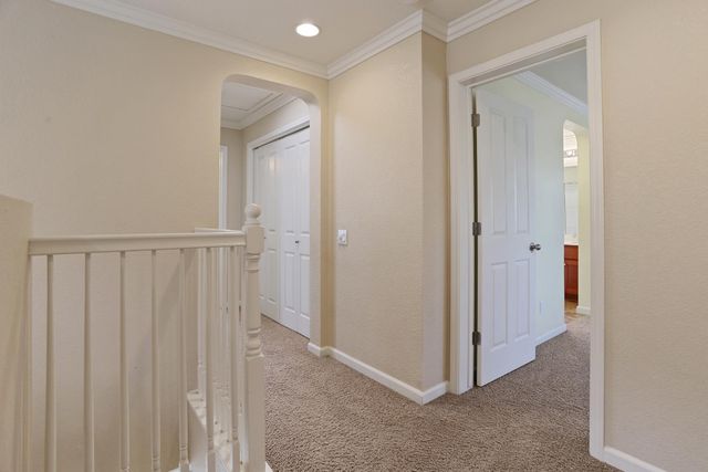 1542 Hearthsong Dr, Manteca, CA 95337